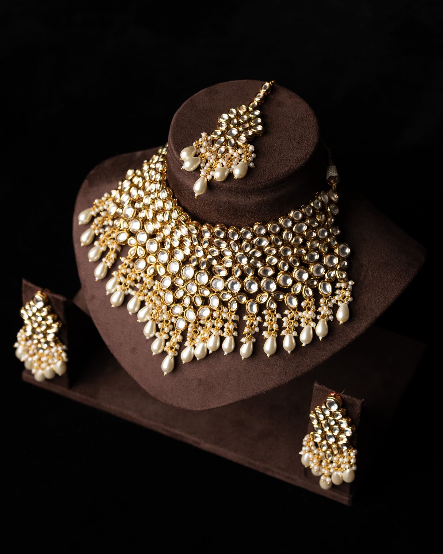 Luxury White Luxury White Kundan Meenakari Pearl Drop Necklace with Earings and Tikka
