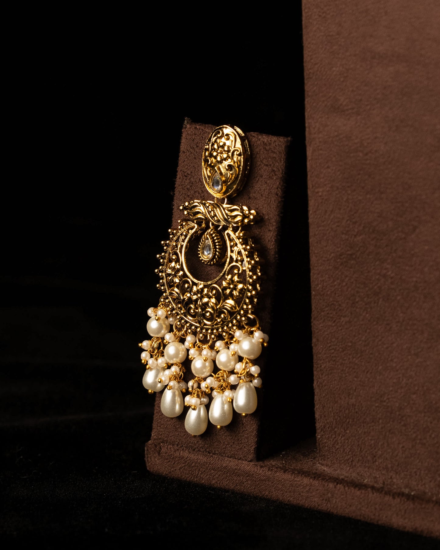 Antique Gold Pearl Drop Cluster Bridal Wedding Necklace |Traditional Jewelry I Bridal Jewelry I Chand Bali + Tikka